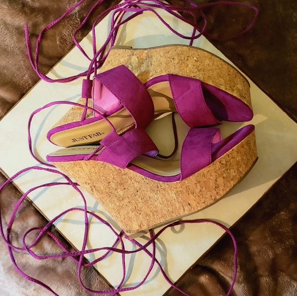 Just Fab Faux Suede Wedges - Picture 3 of 15